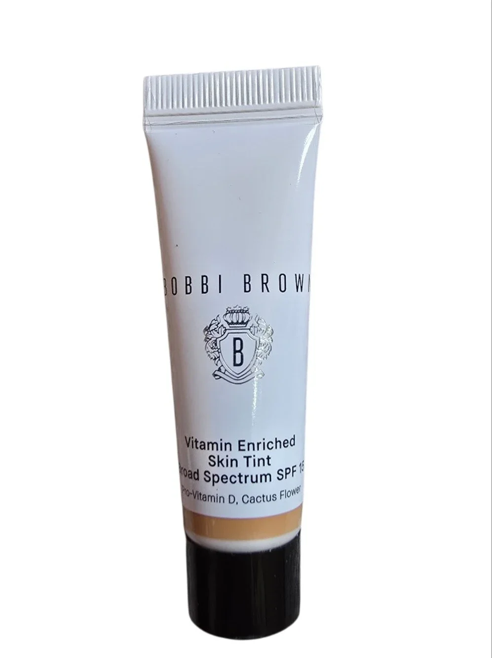 Bobbi Brown Vitamin Enriched Skin Tint Travel Size SPF 15 Golden 2